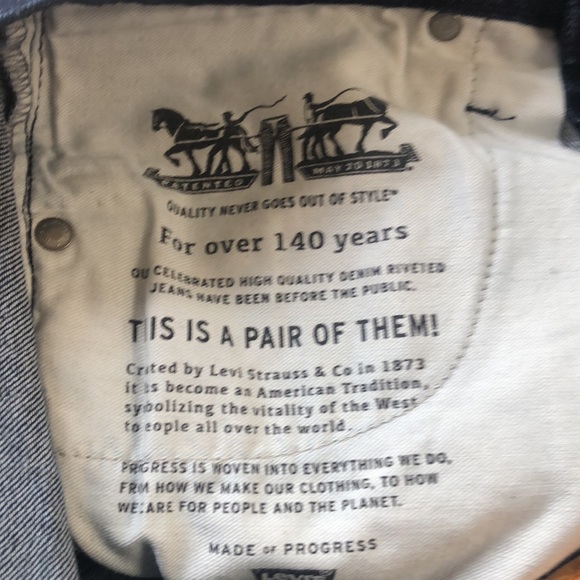 Classic Levi’s 511 Men’s Denim Cut-Off Shorts - Picture 8 of 10